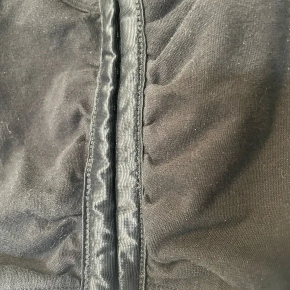 Bras 38. Racerback. - Picture 3 of 10